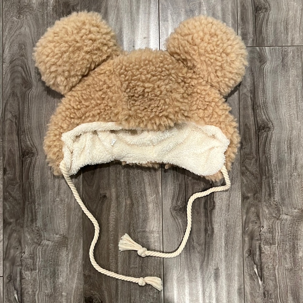 Bear hat